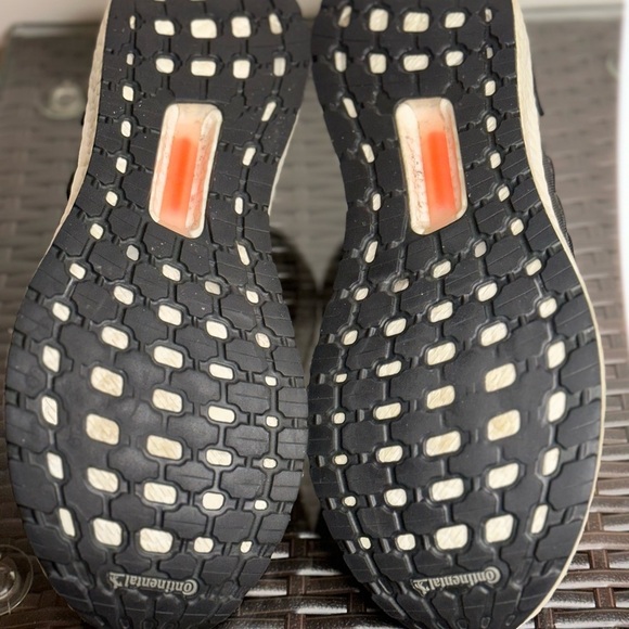 Adidas UltraBoost 19 Solar Orange Men’s Size US 11.5 Running Sneakers G27519 - Picture 4 of 9